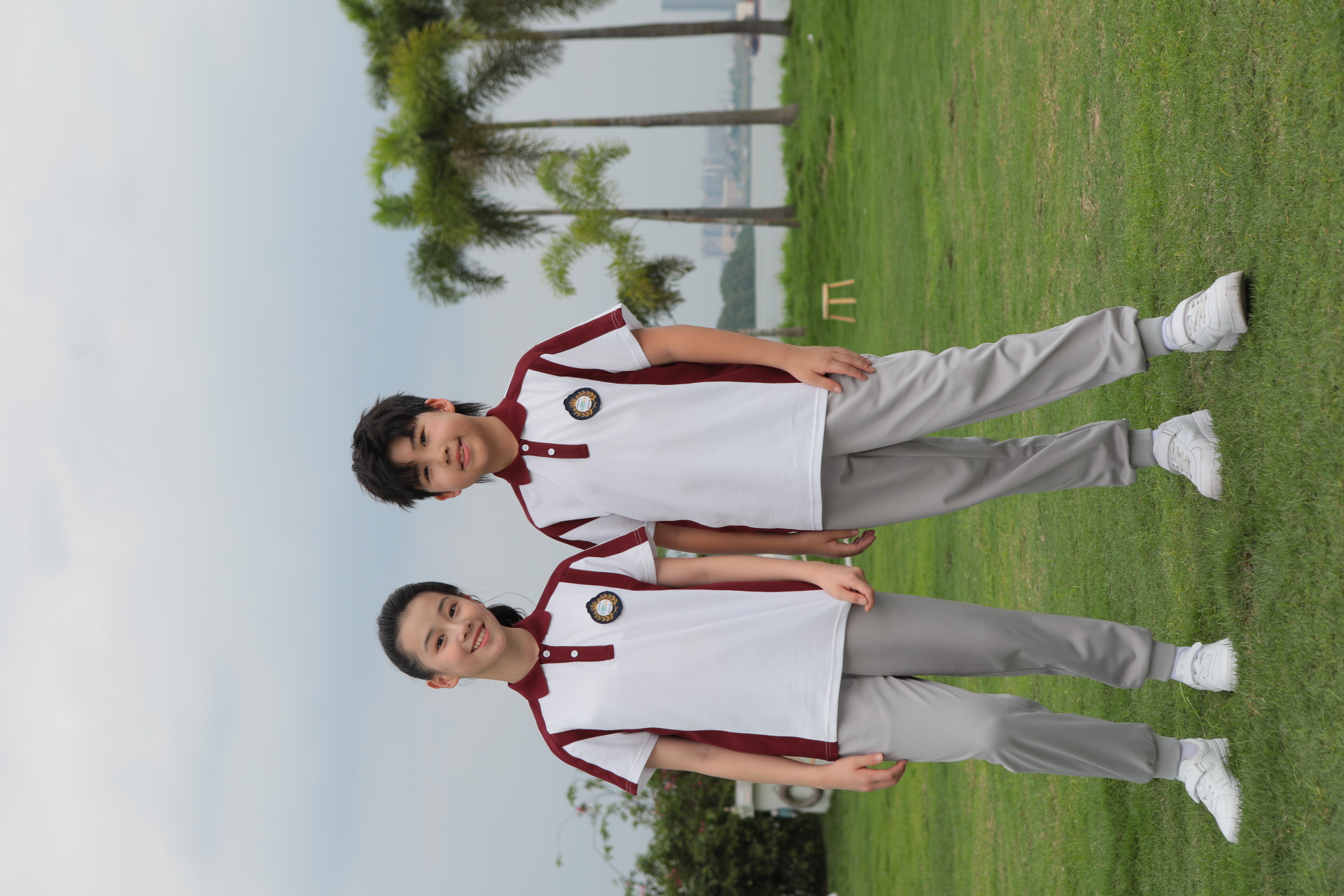 為什么會(huì)有家長(zhǎng)反對(duì)穿校服？從這個(gè)角度看屹奧校服的優(yōu)勢(shì)